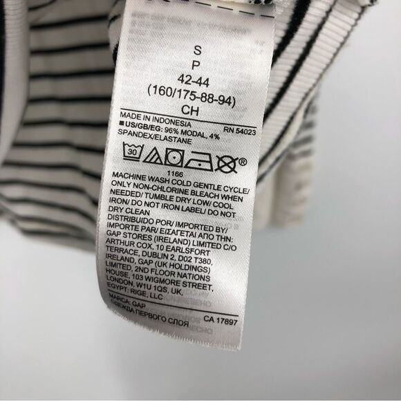 Gap Shirt Womens Small‎ Long Sleeve Cozy Rib Knit Striped Black White - Picture 5 of 7